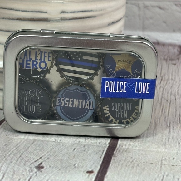 NWT boutique first responder Firefighter and Police Theme Magnet from bottletops - Picture 3 of 4